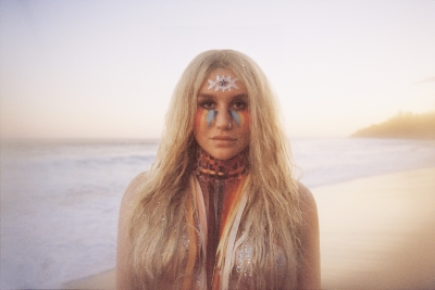 Kesha To Postpone March And April Tour Dates Due To ACL Knee Injury