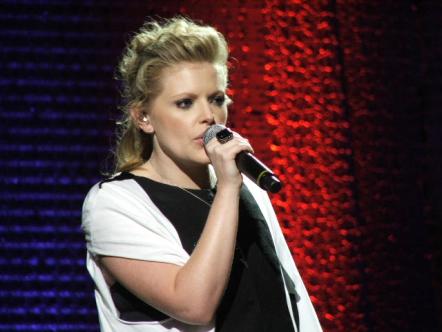 Natalie Maines (Dixie Chick member) Bashes Toby Keith's Patriotic Anthem