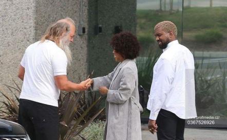 Kanye West Spotted At Rick Rubin's Recording Studio!