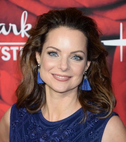 Kimberly Williams-Paisley And Blair Garner Host An '80s 'Dance Party To End Alz' On June 3, 2018