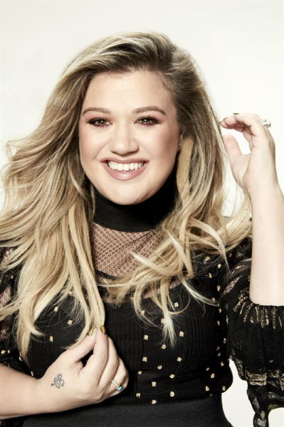 Kelly Clarkson Set To Host '2018 Billboard Music Awards'