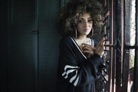 Kandace Springs Releases "Black Orchid" EP; Set To Open For Daryl Hall & John Oates' Summer Tour