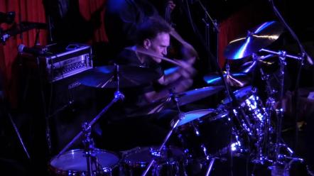 Jazz Fusion Drummer Bob Holz To Be Featured On Jazziz Magazine's Summer CD And Recording With Guitar Legend Mike Stern!