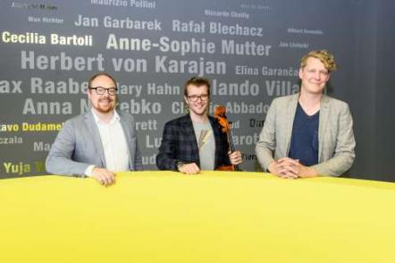 Peter Gregson Signs Exclusive Contract With Deutsche Grammophon And Takes "Recomposed" Series Forward