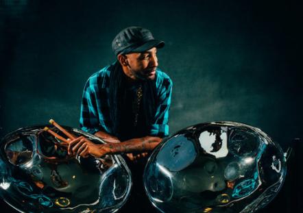 Jonathan Scales Fourchestra Shares New Track "Focus Poem" Featuring Bela Fleck