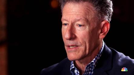 Lyle Lovett Inducted Into Red Rocks Hall Of Fame
