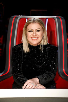 Kelly Clarkson To Perform In The Macy's Thanksgiving Day Parade