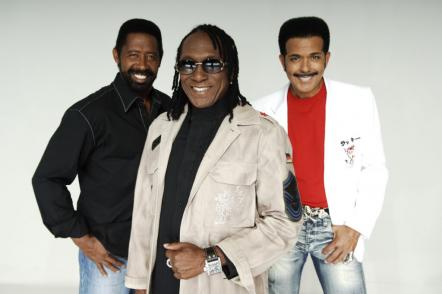 Motown Legends The Commodores Receive Honors From Two Alabama Cities!