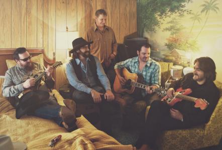 Reckless Kelly To Make Grand Ole Opry Debut This Saturday, April 6