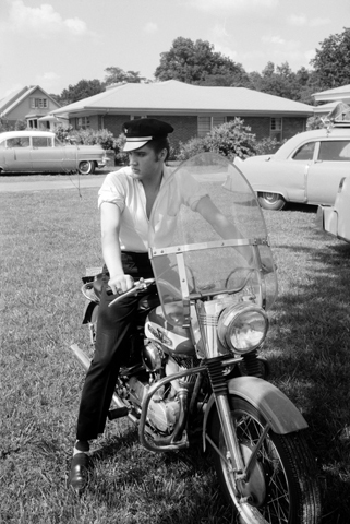 Explore Elvis Presley's Graceland, Discover Memphis During First-Ever 'King Of The Street Bike Weekend At Graceland'