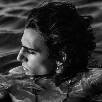 Tamino Announces New Deluxe Album Details + Shares New Song "Crocodile"
