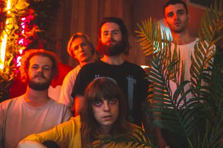 Ditz Sign To Alcopop! Records For New Single 'Total 90'