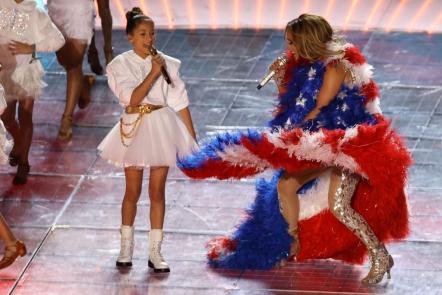 Jennifer Lopez & Shakira Restore Sparkle To Super Bowl Halftime 2020