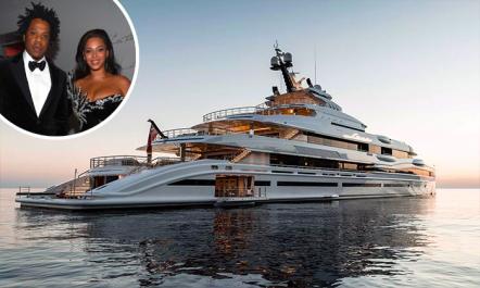 Beyonce & Jay-Z Vacation On $2 Million Yacht!