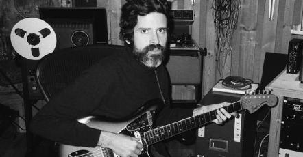 Devendra Banhart's Cover Of The Grateful Dead's "Franklin's Tower" Now Available, Celebrating 45th Anniversary Of "blues For Allah"