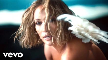 Jennifer Lopez Launches Exclusive Lifestyle Channel On Triller