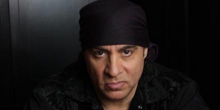Steven Van Zandt's TeachRock Announces Partnership With Connecticut For Statewide Music Curriculum In Schools