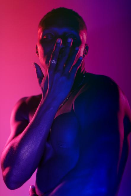 Valton Jackson Returns With "Shirtless: The Remixes EP"