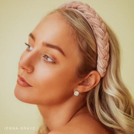 Jenna Releases Beautiful Debut Single 'Brave'