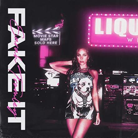 LA-Based Pop Newcomer Sarah Tromley Unveils Her First Single Of The Year 'Fake It'