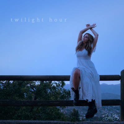 Taylor Grey Releases Bittersweet Album 'Twilight Hour'