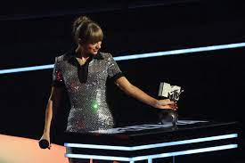 Taylor Swift Wins Big At 2022 MTV EMAs: Full Winners List