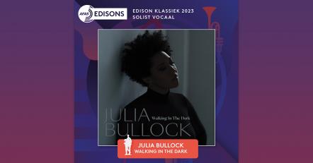Julia Bullock Wins Edison Klassiek Award For 'Walking In The Dark'