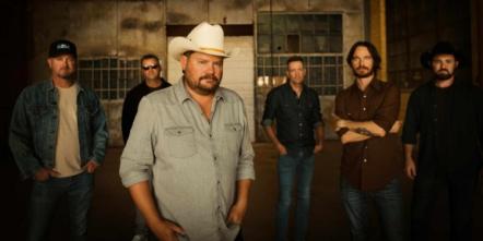 Randy Rogers Band Marks 20th Anniversary Of 'Rollercoaster' With Exclusive Veeps Stream From Ryman Auditorium