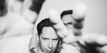 They Might Be Giants Release New Rendition Of Irving Berlin's "Lazy" For WNYC's Public Song Project